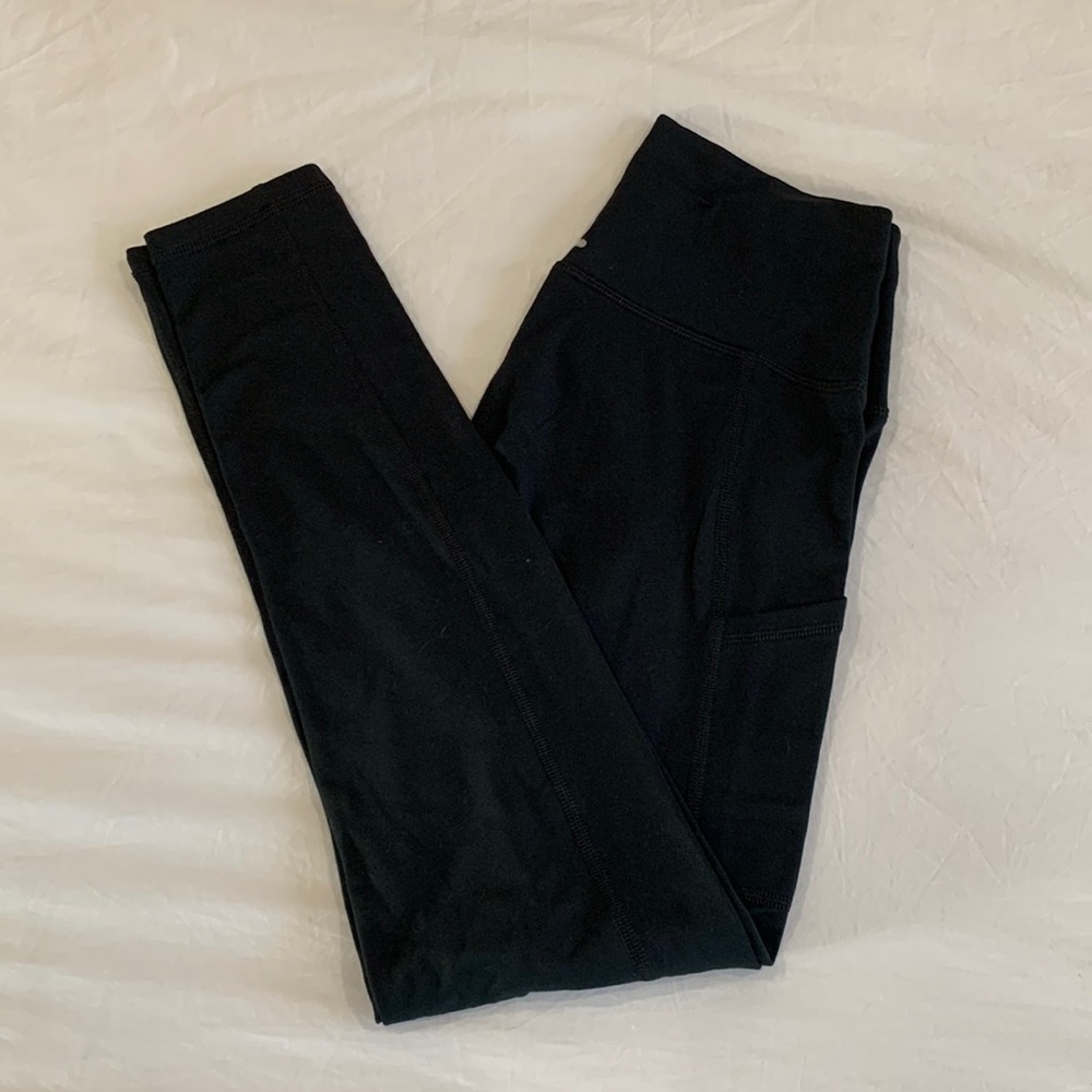 Aerie play leggings with pockets